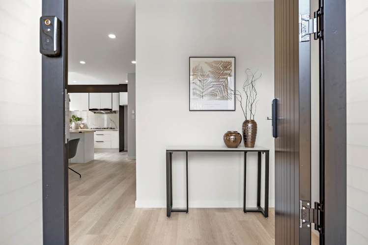 50A Castleton Street Birkdale_25