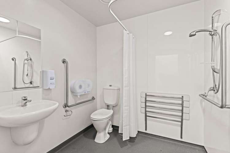 Ground Floor, 14 Settlers Crescent Ferrymead_16