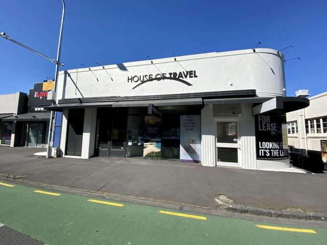 Newmarket Broadway – Prime Retail Opportunity