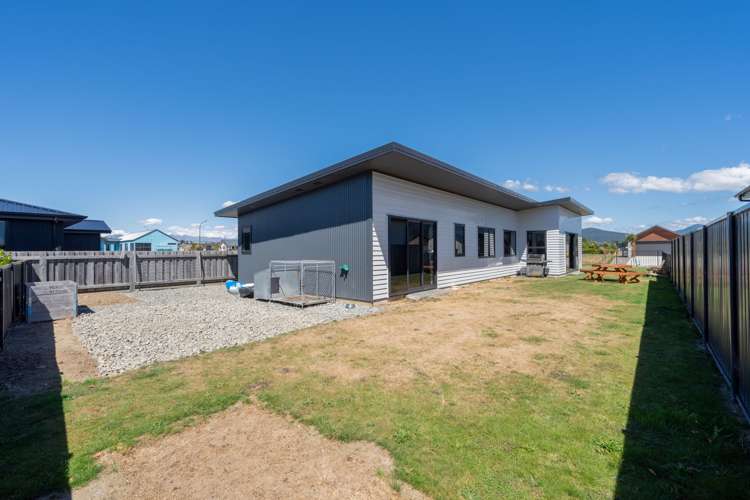 6 Red Deer Place Te Anau_20