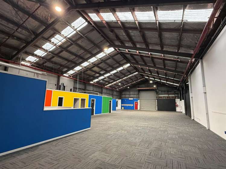 4-10 Mohuia Crescent Elsdon_12