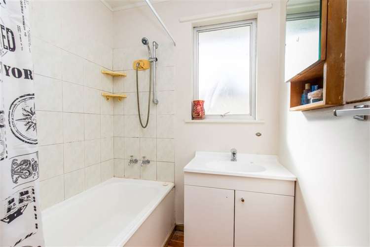 24 Fairdale Place Birkdale_10