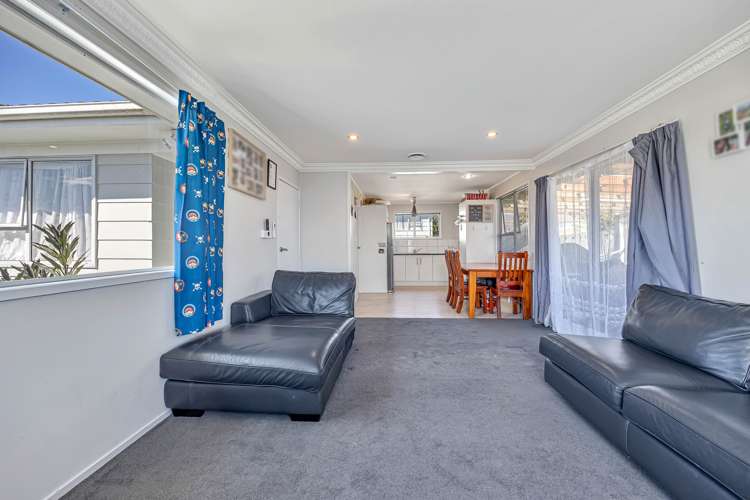 9 Frobisher Way Clendon Park_6