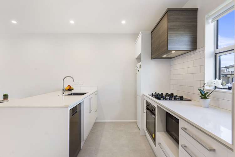 28 Brookview Drive Flat Bush_5