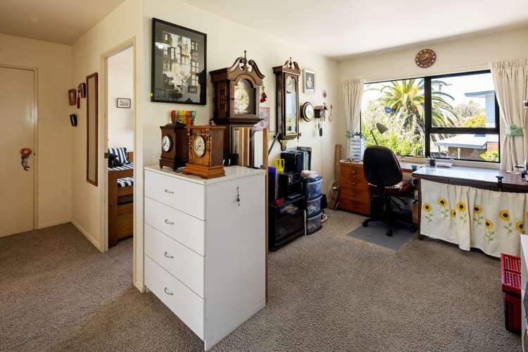 26B Balloch Street Fairfield_14