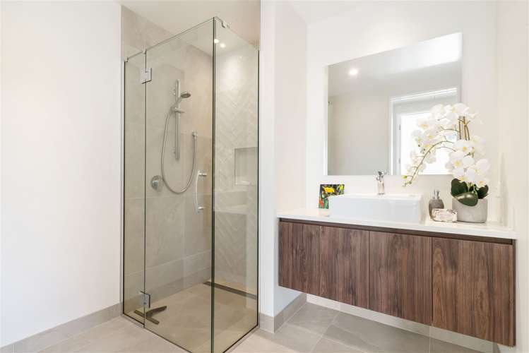 10 Hewers Lane Kennedys Bush_17