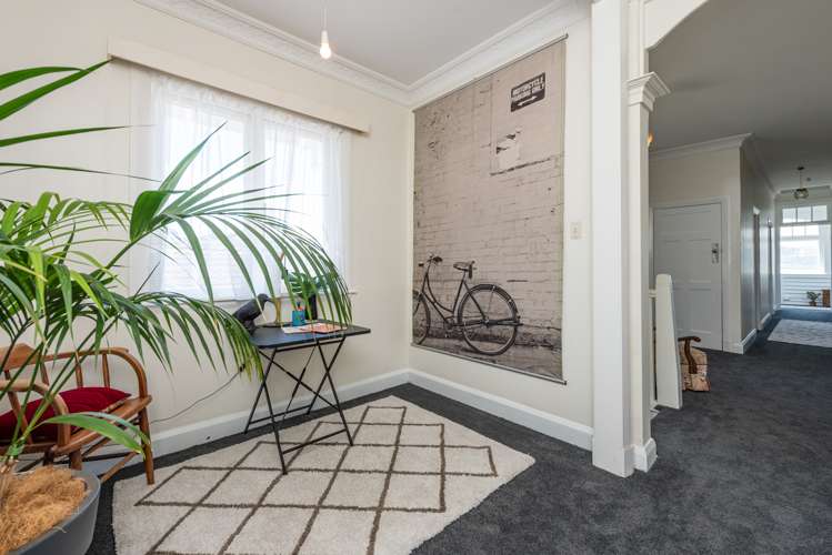 212 Queens Drive Lyall Bay_7