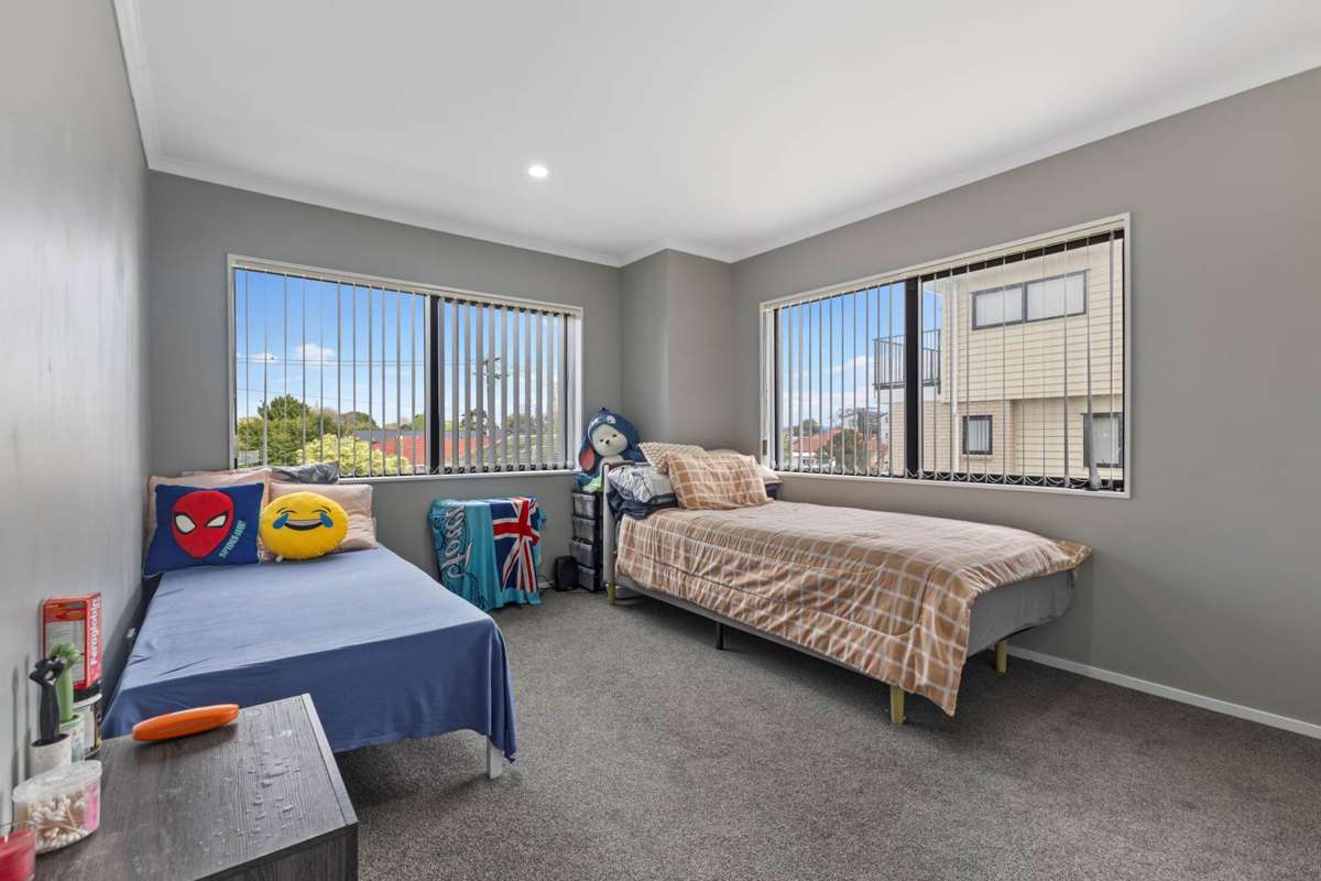 12/30 Calvert Avenue_3