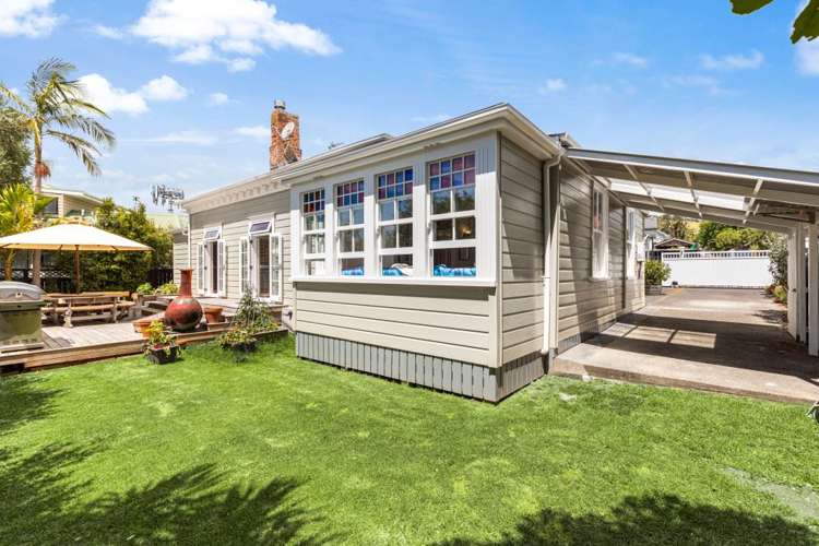 2/10 Mozeley Avenue Devonport_0