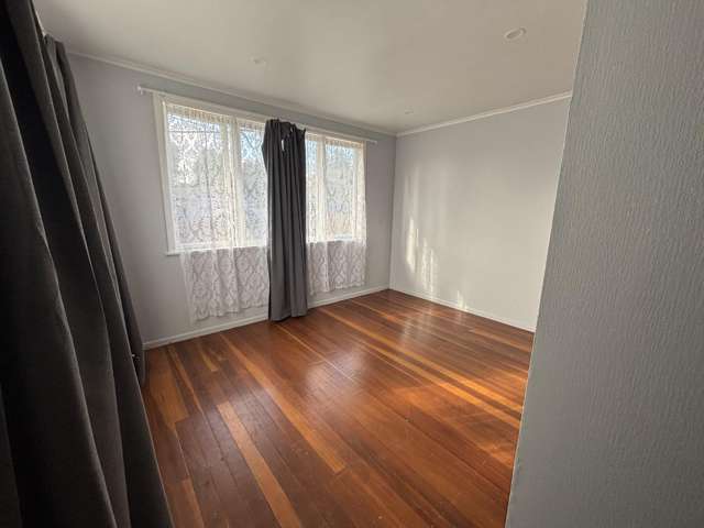 37 Metcalfe Road Ranui_4