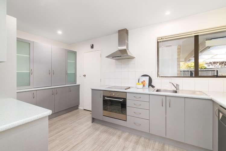 2/10 Guise Lane Hillmorton_1