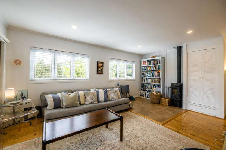 64 Wharf Road Ostend_2