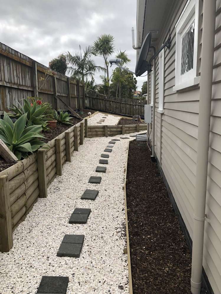 2a Fitzherbert Avenue West Harbour_6