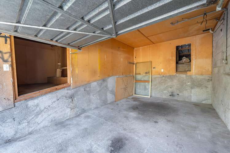 27 Benmore Street Glenwood_25