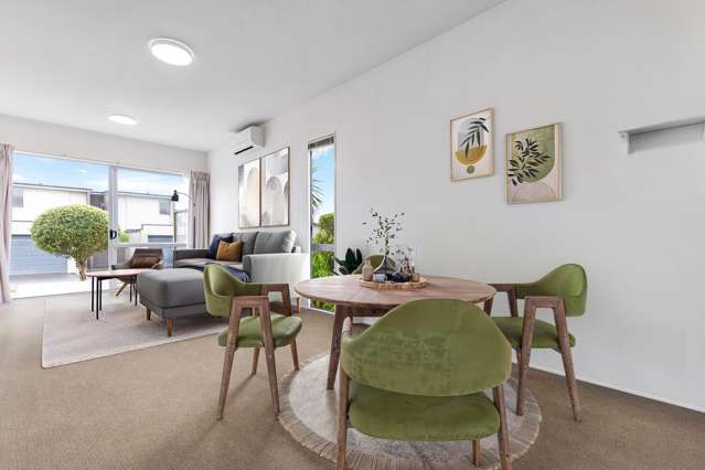 8/7 Kelvin Hart Drive East Tamaki_2