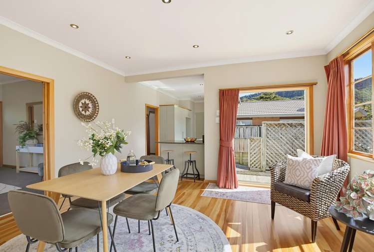 8 Lyndhurst Road Tawa_13