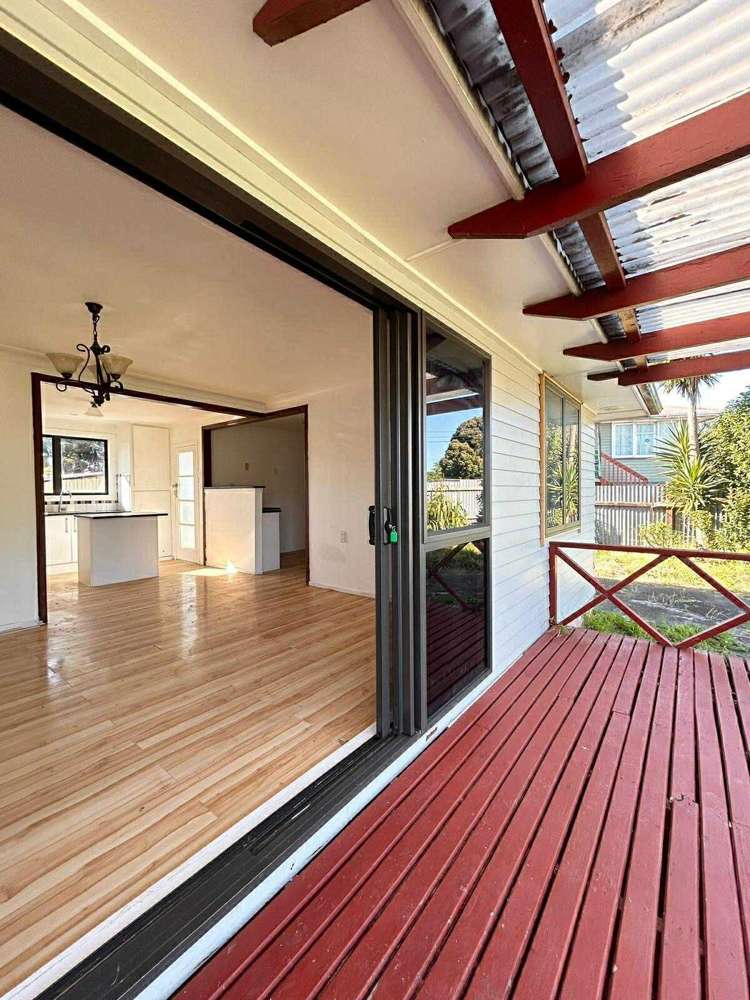 21 Julian Place Otara_15