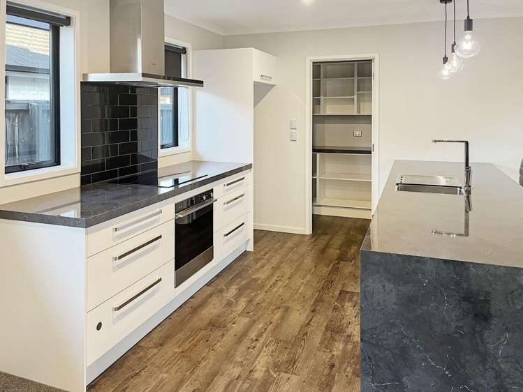 9 Ragley Way Rolleston_2