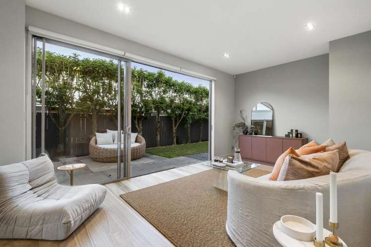 11 Wainui Avenue Point Chevalier_6