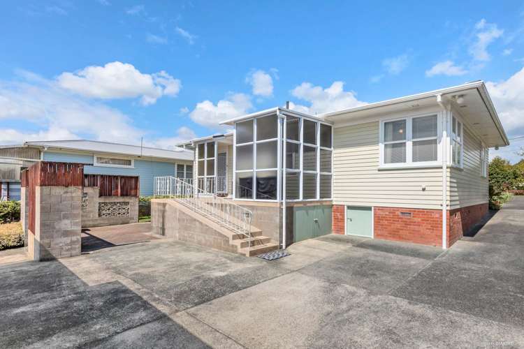 14 Geneva Place Blockhouse Bay_8