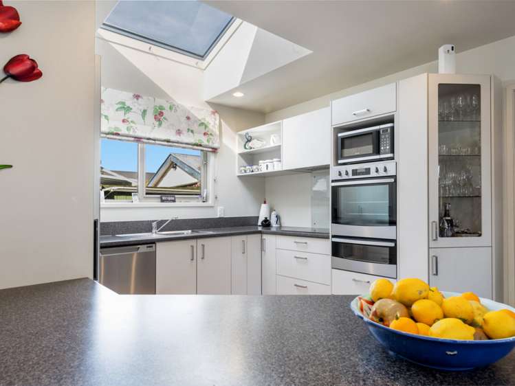 2 Muller Road Blenheim Central_5