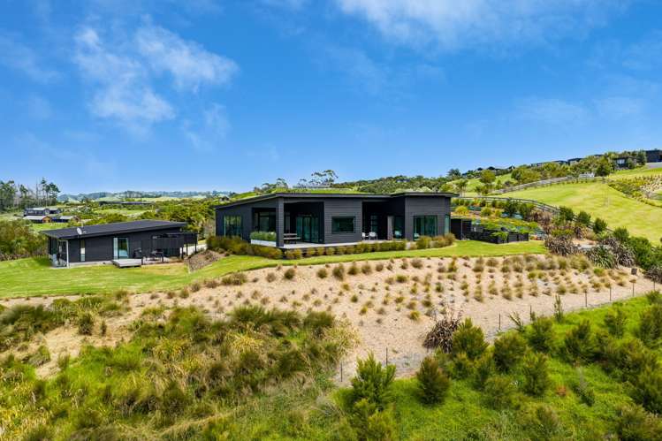 84 Robert Hastie Drive Mangawhai_1