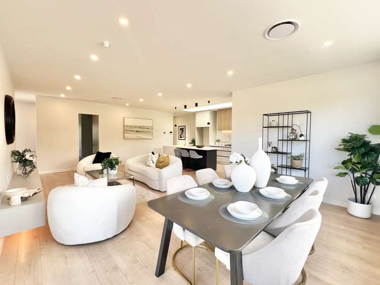 77 Skulander Crescent Millwater_2