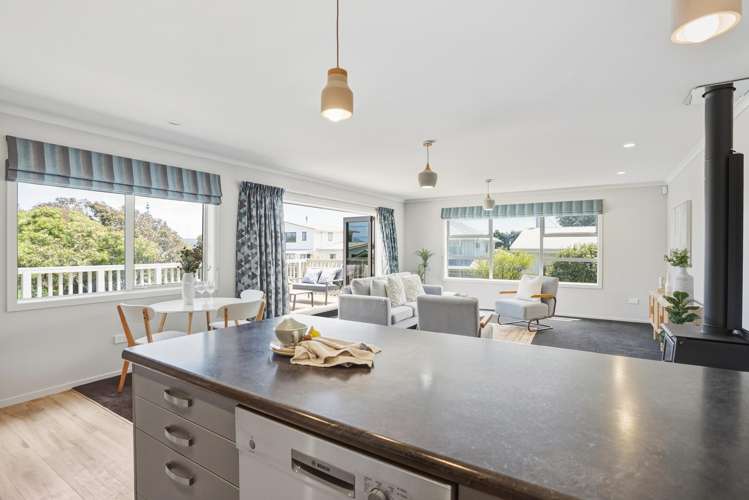 7B Titoki Road Waikanae Beach_5