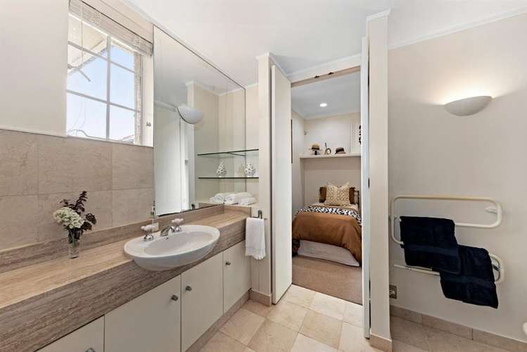 42 Combes Road Remuera_13