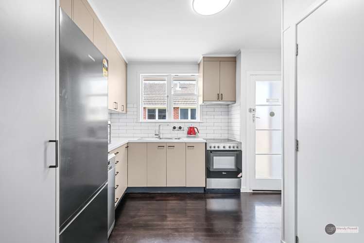 58 Wai-Iti Crescent Woburn_7