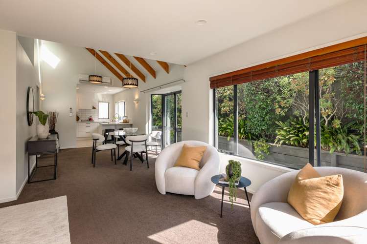 15B La Roche Place Northcote_10