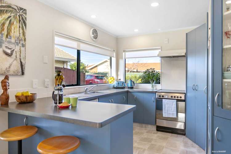 20 Larisa Grove Papamoa_3