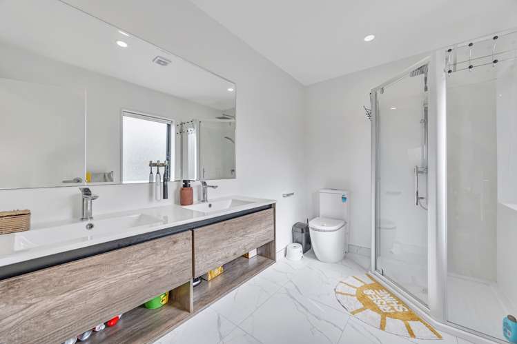 13d Morton Avenue Forrest Hill_15