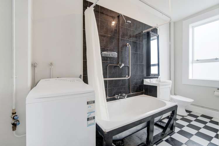 10/127 Saint Aubyn Street New Plymouth Central_7