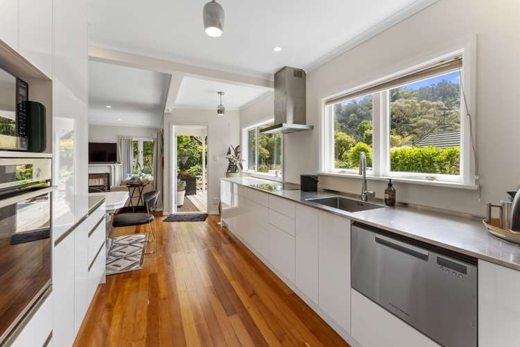 33 Jocelyn Crescent Pinehaven_8