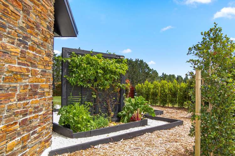 1 Gumtree Way Kaiwaka_6