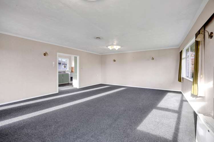 17 Karaka Street Hawera_4