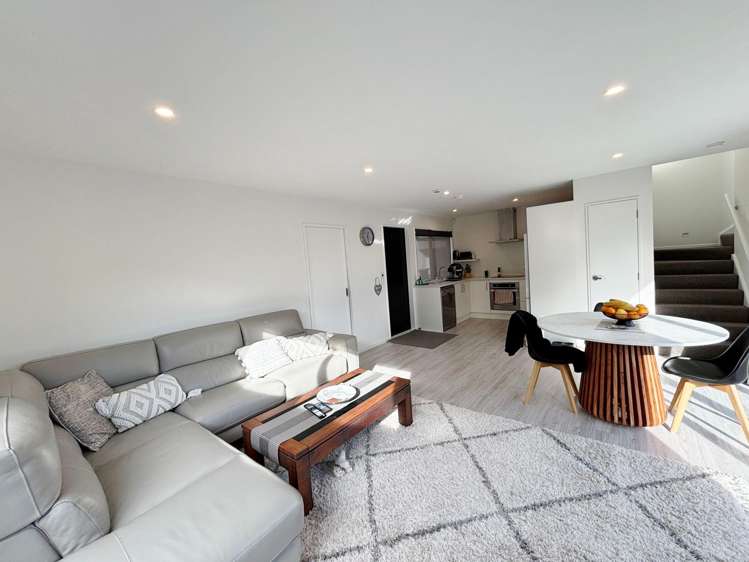 2/20 Inglis Street Phillipstown_6