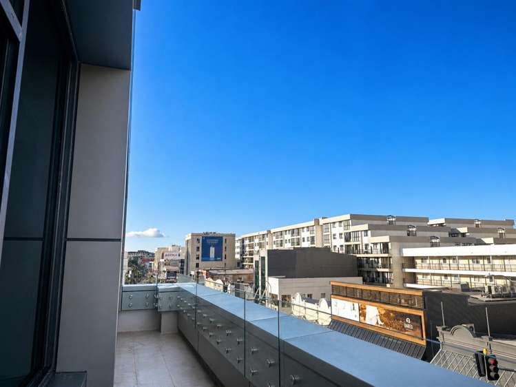 235 Broadway Newmarket_11