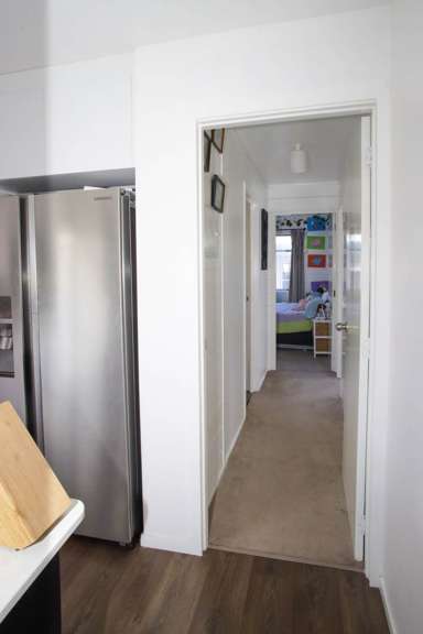2/37 Hill Crescent_3