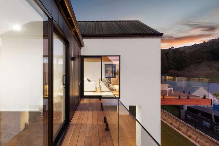 10 Flowers Lane Cracroft_28