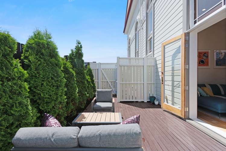 3/235 Adelaide Road Newtown_6