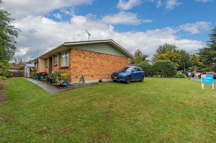 21A Kowhai Street Hamilton Lake_1
