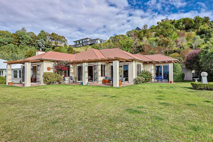 122 Kent Terrace Taradale_15