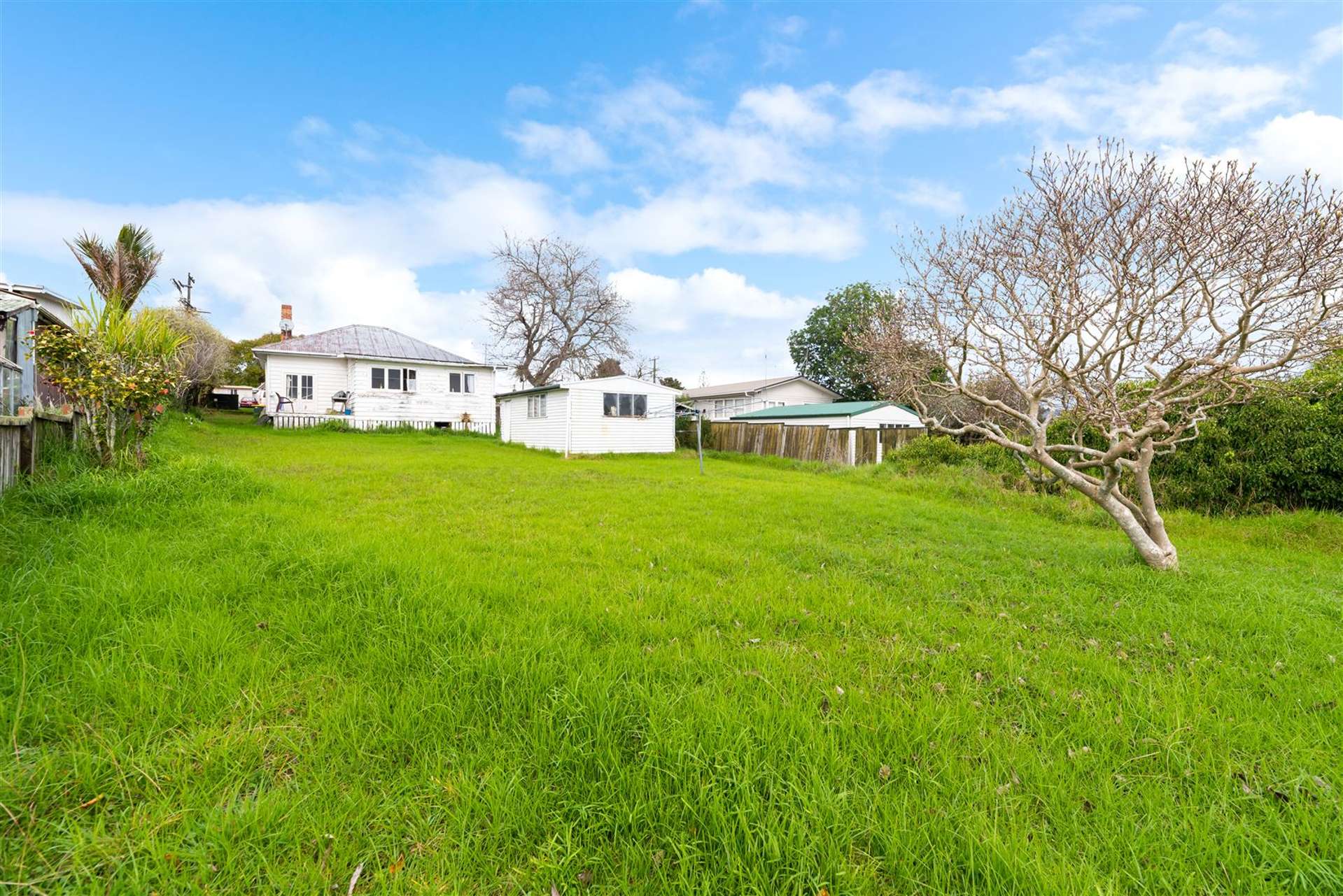 28 Lavelle Road Henderson Waitakere City Houses for Sale One Roof