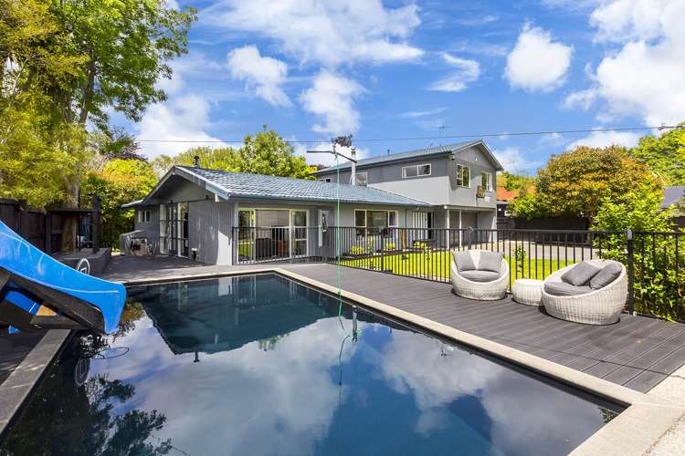 21 Barton Road Heretaunga_25