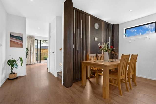 6 Manahau Lane Flat Bush_4