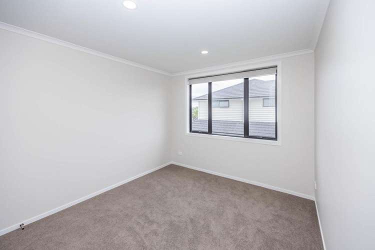 2/57 Waireka Road Rototuna_29