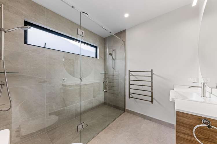 3 Henl Lane Wainui_8
