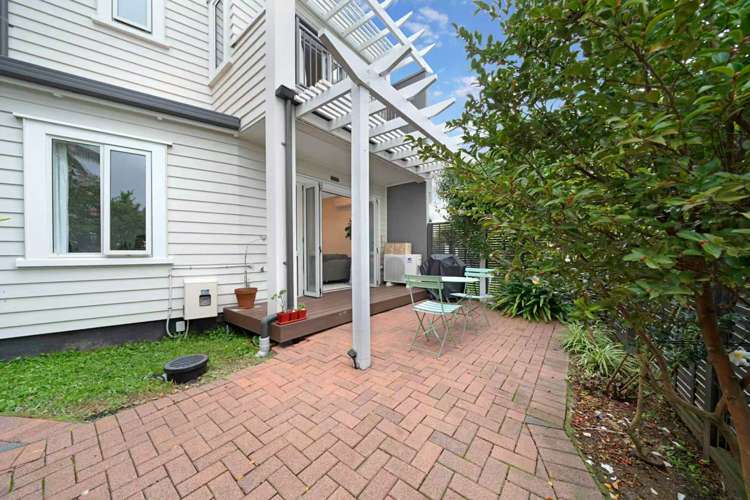 38/218 Green Lane West Epsom_14